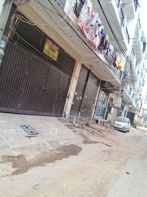 3 BHK Flat In Standalone Building  for Rent  In Dwarka