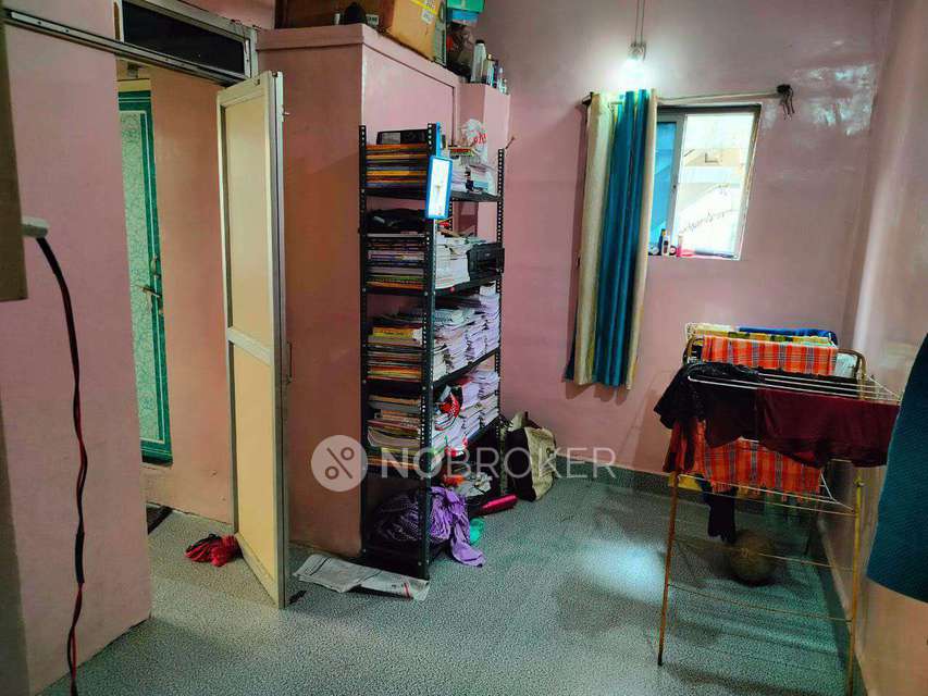 Shared Room for Male In 1 BHK  In Standalone Building  In  Shukrawar Peth 