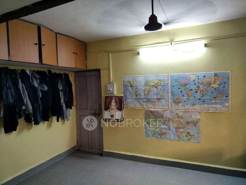 Shared Room for Male In 1 BHK  In Standalone Building  In  Shukrawar Peth 