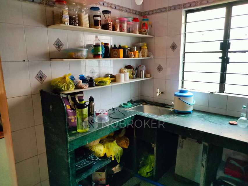 Shared Room for Male In 1 BHK  In Standalone Building  In  Shukrawar Peth 