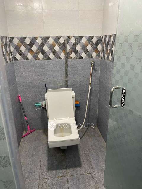 Shop in Shukrawar Peth, Pune for Rent 