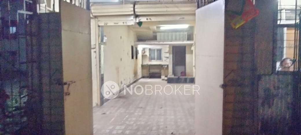 Shop in Sion Koliwada, Mumbai for sale 