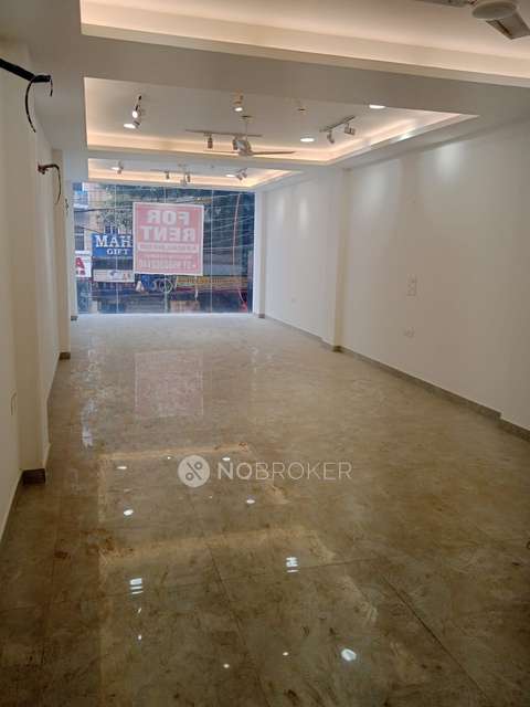Showroom in Kalkaji, Delhi for Rent 