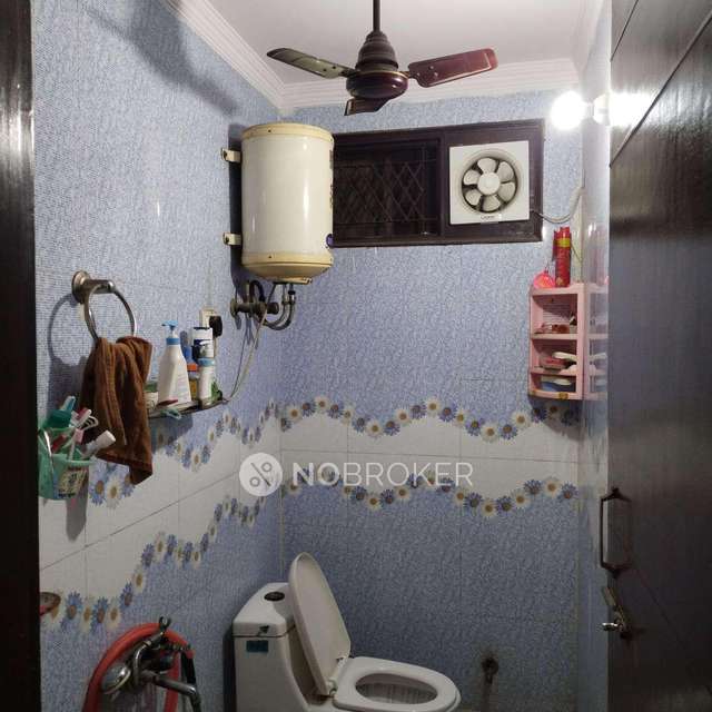 3 BHK Flat For Sale  In Govind Puri