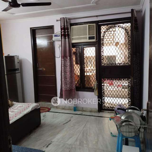 3 BHK Flat For Sale  In Govind Puri