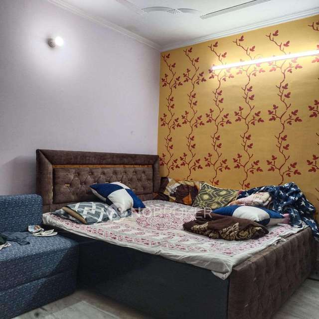 3 BHK Flat For Sale  In Govind Puri