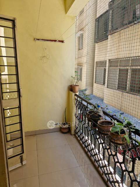 2 BHK Flat In Tulip Apartment For Sale  In Doddanekundi, 