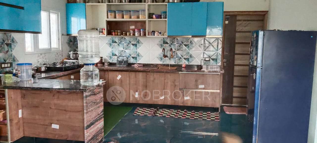 4+ BHK Flat For Sale  In Pionier Lake Districtt