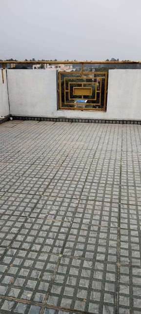 4+ BHK Flat For Sale  In Pionier Lake Districtt