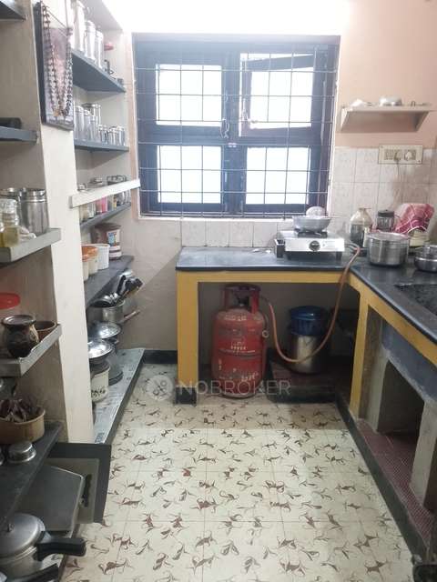 2 BHK Flat In Sam Sevenue For Sale  In Arumbakkam