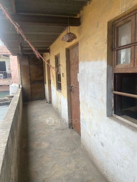 Industrial Building in Sanjay Gandhi Transport Nagar, Delhi for Rent 