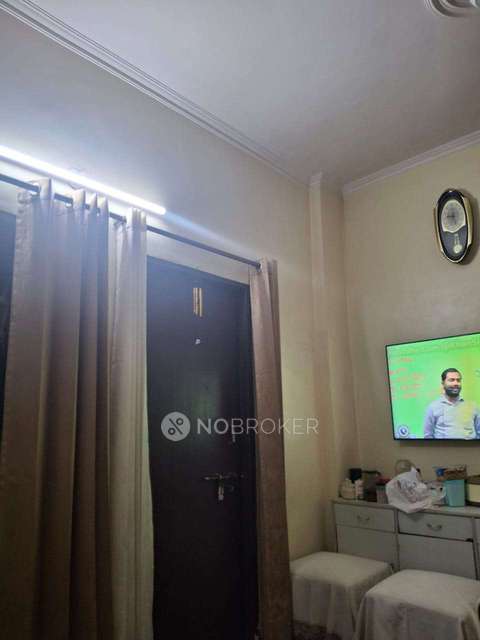 2 BHK Flat In Ekdant Shipra Regent And Regal, Indirapuram For Sale  In Indirapuram