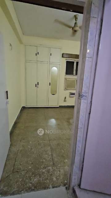 2 BHK Flat In Surya Apartments for Rent  In Sector 13