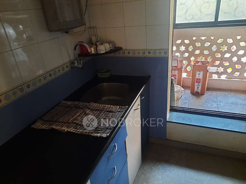 2 BHK Flat In Neelkanth Heights, Thane West For Sale  In Thane West