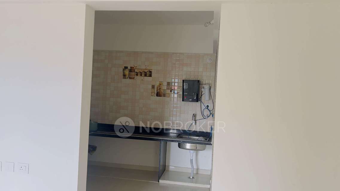 Single Room for Male In 3 BHK  In Keshar Tree Town In Moshi