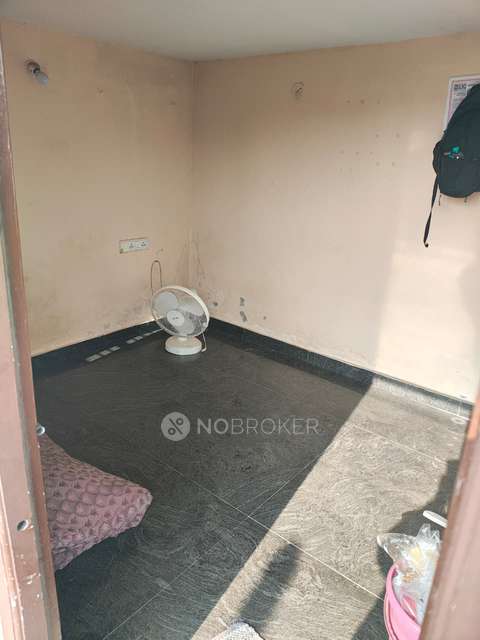 1 RK Flat for Rent  In Kamath Layout