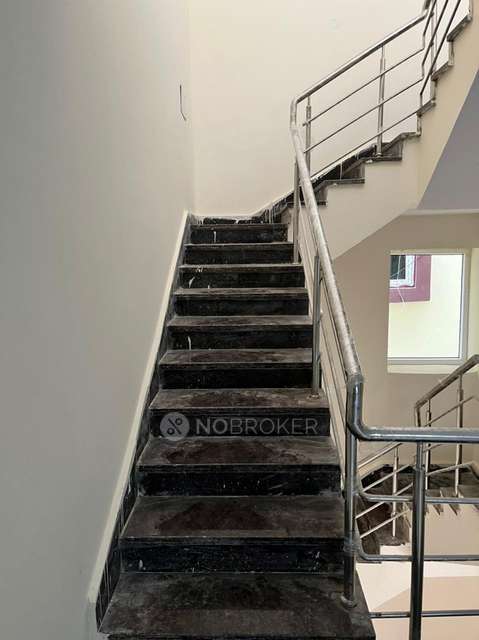 4 BHK House For Sale  In Mallampet