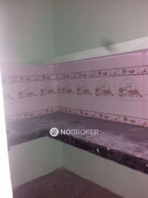 1 BHK Flat In Standalone Building  for Rent  In Sadh Nagar 