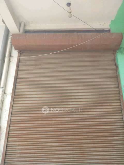 Godown/Warehouse in Sector 7, Rohini, Delhi for Rent 