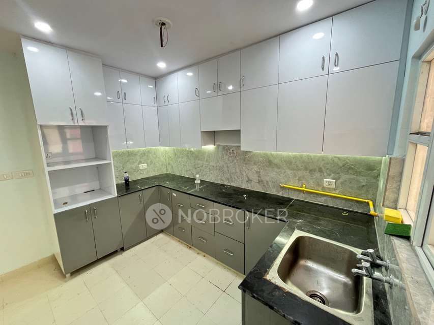 3 BHK Flat In Ganga Yamuna Hindon Apartments for Rent  In Pratap Vihar