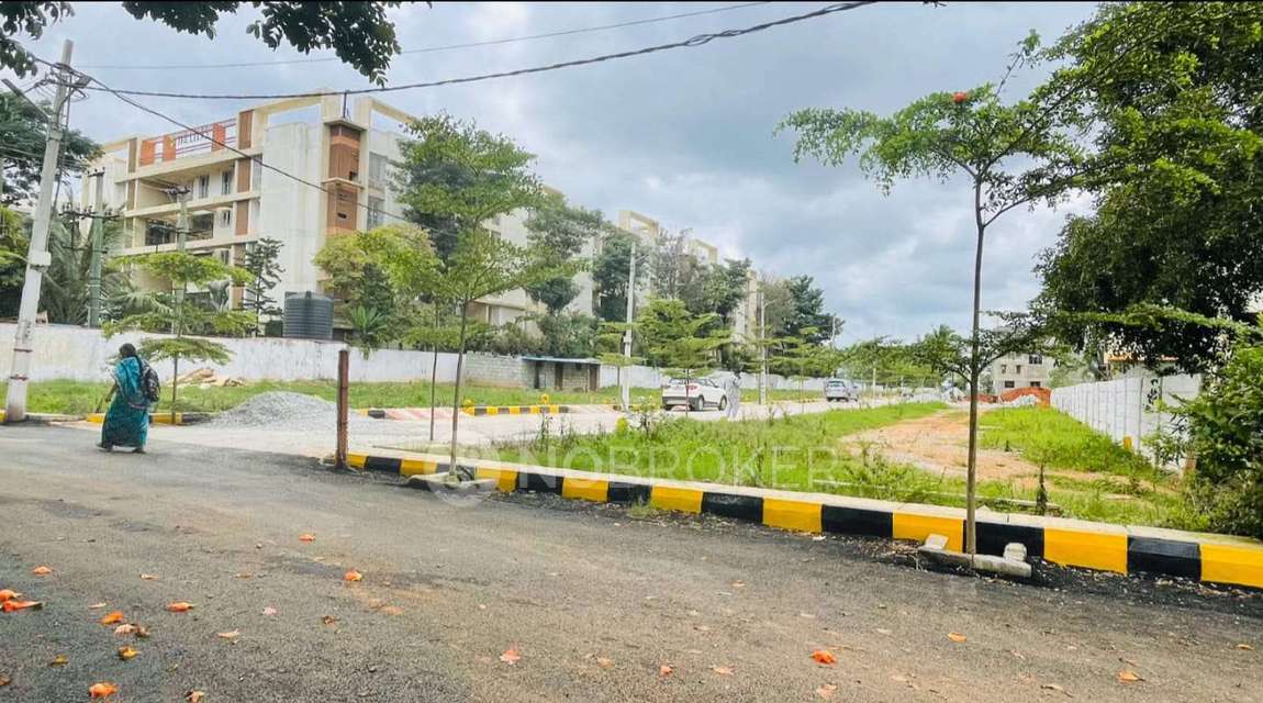 Plot For Sale  In Site In  Nehru Nagar, 