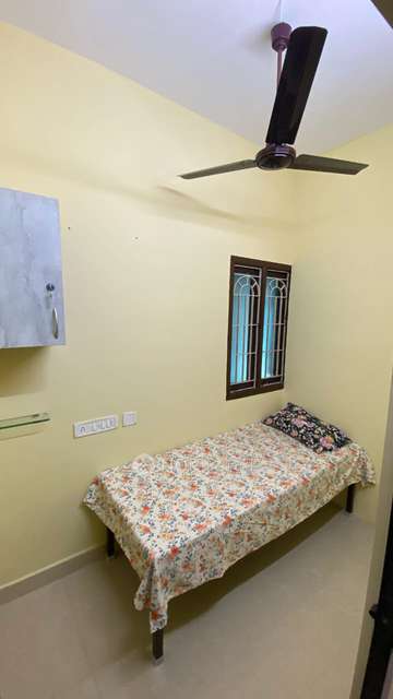 PG for Boys in Tharamani