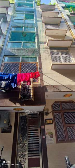 4+ BHK House For Sale  In Gali No 17, A 149, Near Pal Opticals, Block A, New Ashok Nagar, Delhi, 110096, India