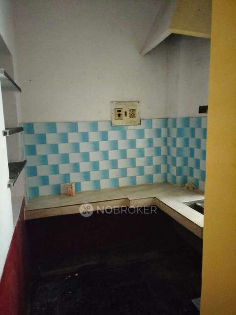 1 RK House for Rent  In  Basaveshwar Nagar  