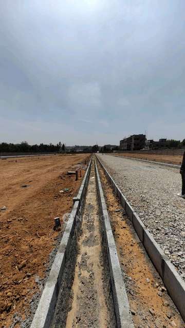 Plot For Sale  In Masjid E Ummahatul Mumineen