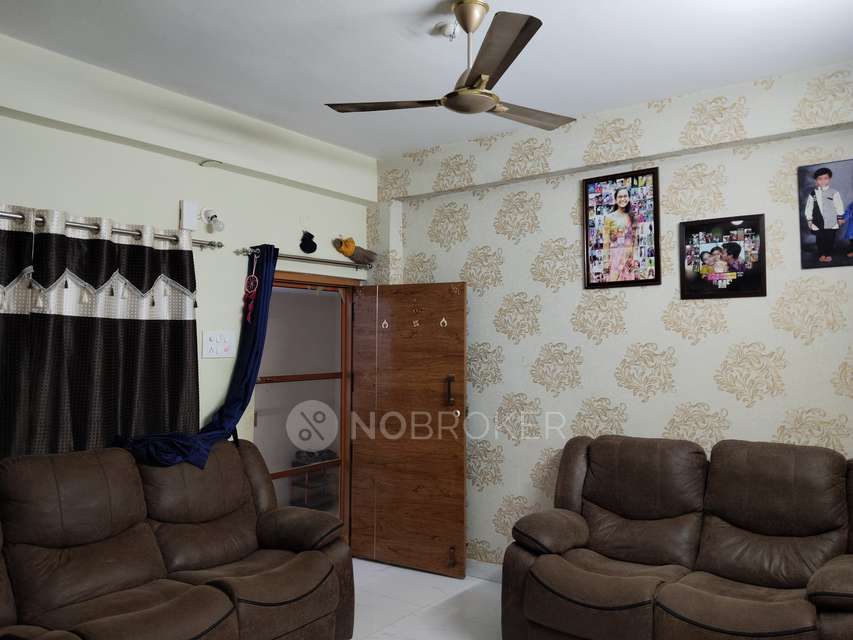 2 BHK Flat In Sri Janaki Apartments For Sale  In Himayatnagar