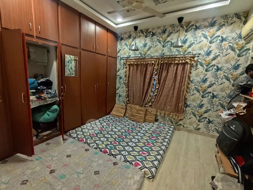 2 BHK Flat In Wes Classic Apartment  For Sale  In Red Hills, Lakdikapul