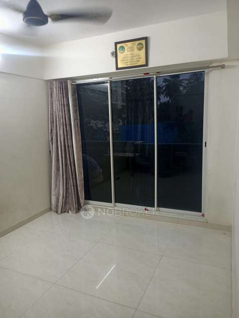 2 BHK Flat In Visawa Chs For Sale  In Kurla East