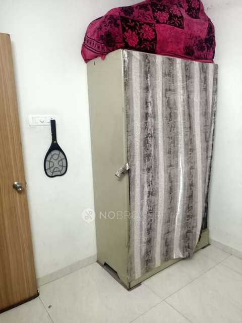 2 BHK Flat In Visawa Chs For Sale  In Kurla East