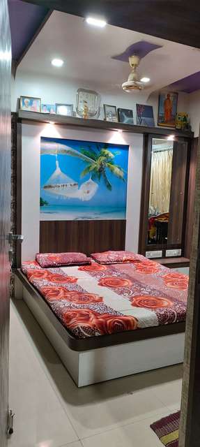 1 BHK Flat In Sri Ganesh Chs For Sale  In Malad East