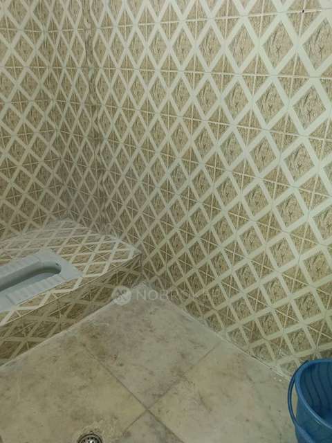 2 BHK Flat In Royal Kourt Co Oprativ Housing Socity for Rent  In Kondhwa Khurd