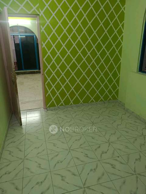 2 BHK Flat In Royal Kourt Co Oprativ Housing Socity for Rent  In Kondhwa Khurd