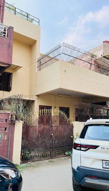 Plot For Sale  In Bhatnagars In Chitra Vihar