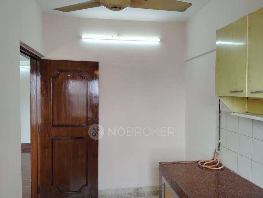 1 BHK Flat In Rizvi Heights For Sale  In Mahim