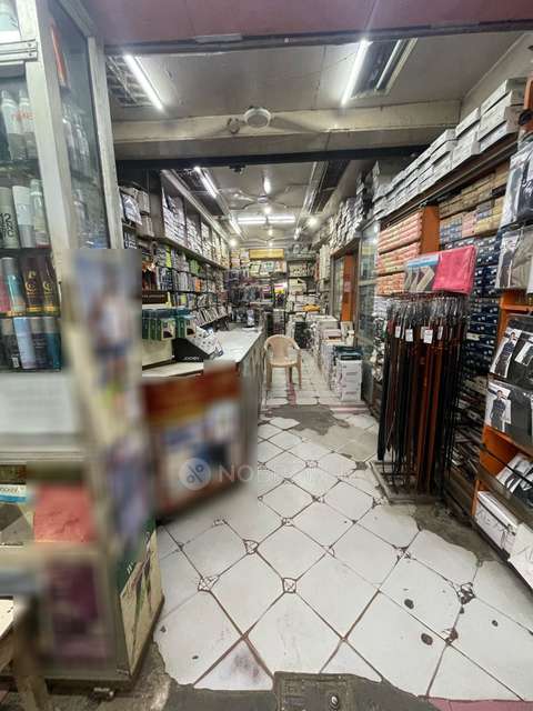 Shop in Saket, Delhi for sale 