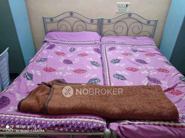 PG for Boys in Alandi