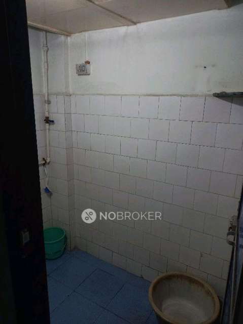 1 RK Flat In Dhanlaxmi Chs For Sale  In Andheri East