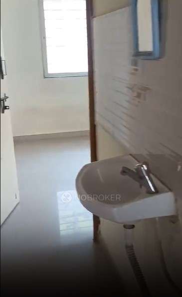 2 BHK Flat In Vinit Plaza for Rent  In Lohegaon