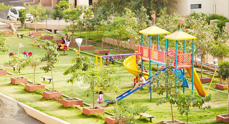 2 BHK Flat In Aye Building for Rent  In Katraj Kondhwa Road