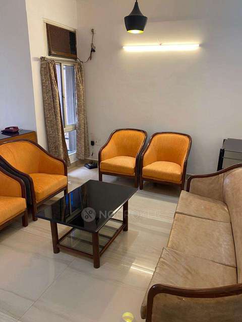 2 BHK Flat In Navkunj Apartments for Rent  In Patparganj
