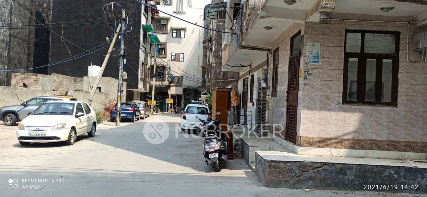 1 BHK Flat In Plot No 75 Ground Floor Sector 25 Rohini Delhi For Sale  In Sector 25