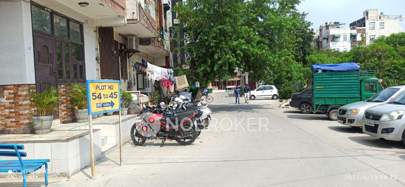 1 BHK Flat In Plot No 75 Ground Floor Sector 25 Rohini Delhi For Sale  In Sector 25