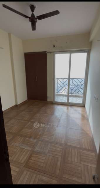 2 BHK Flat In Saya Gold Avenue for Rent  In Indirapuram