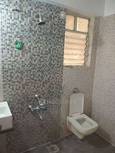 2 BHK Flat In Majestique Imperia for Rent  In Fursungi