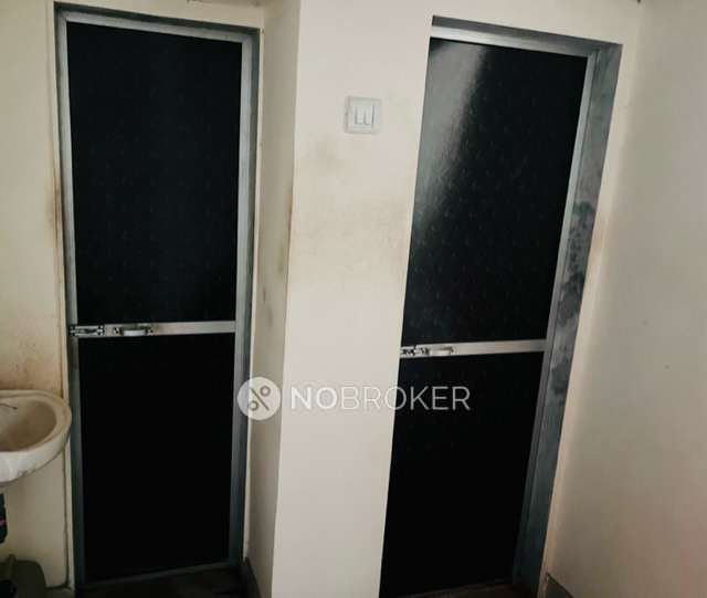 1 BHK Flat In Vaibhav Apartments For Sale  In Ghatkopar West