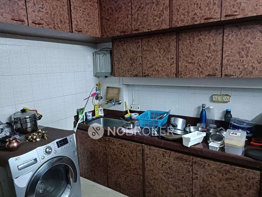 1 BHK Flat In Ashish Apartment For Sale  In Juhu